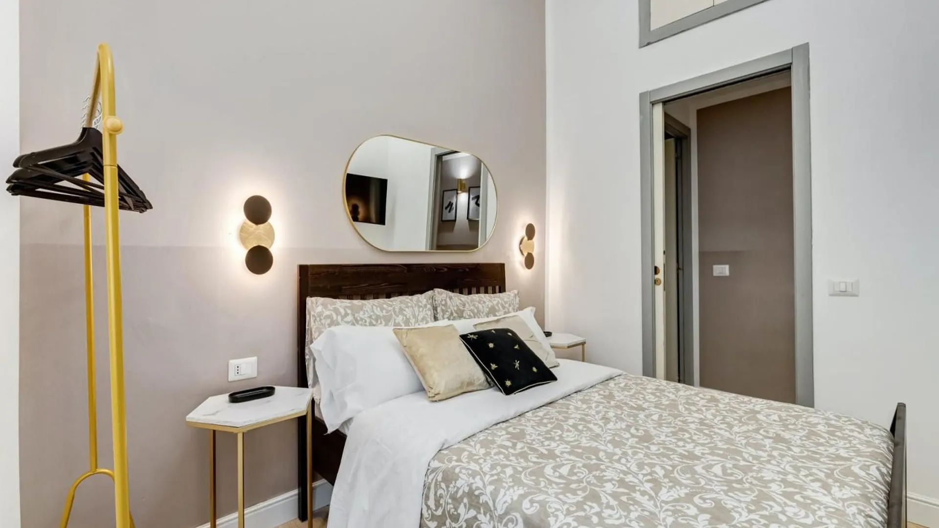 Stone Ridge Estates Premium Apartments Milán