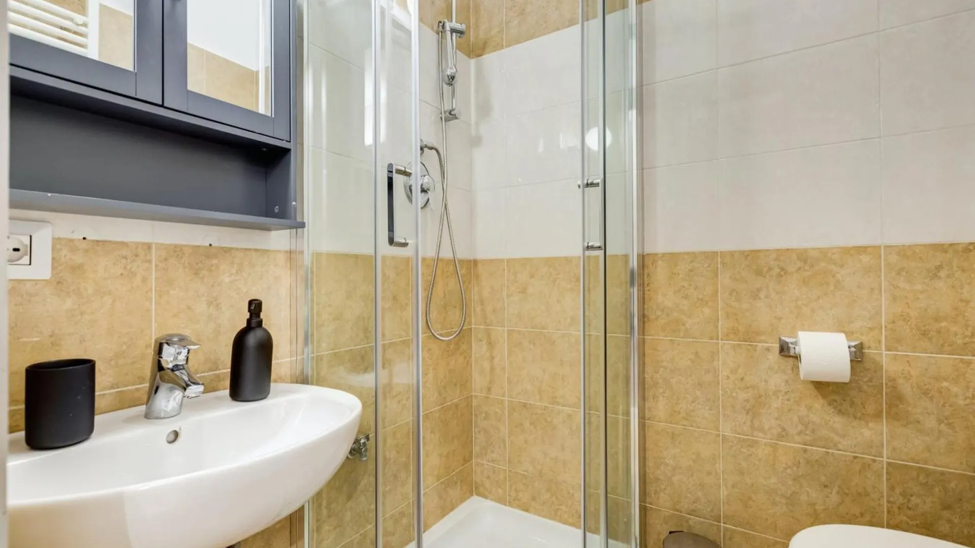 Stone Ridge Estates Premium Apartments Milán 0*,
