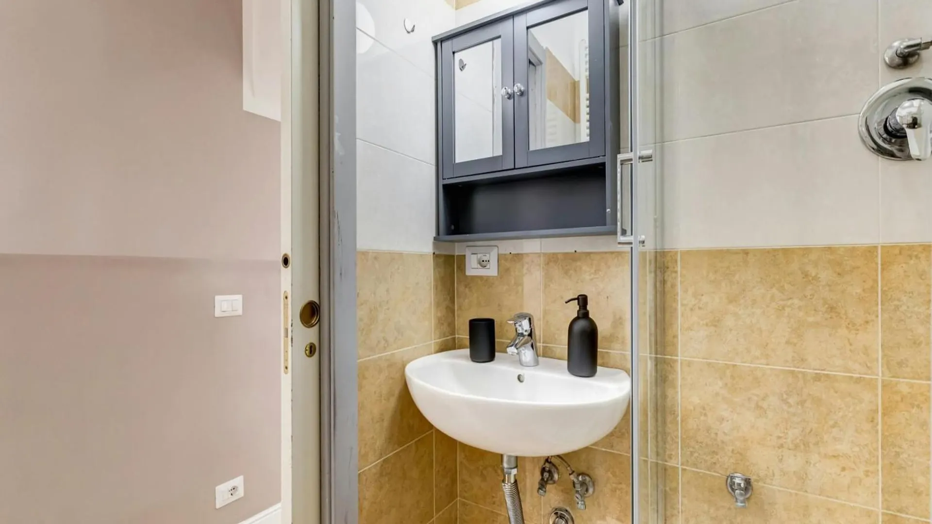 Stone Ridge Estates Premium Apartments Mailand